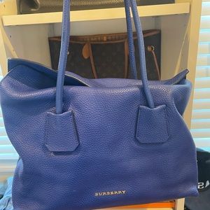 Burberry leather shoulder bag